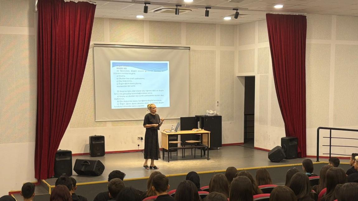 2025-2026 Eğitim-Öğretim Yılı Ali Fuat Başgil Anadolu Lisesi 9. Sınıf Öğrencilerine Uyum Semineri 